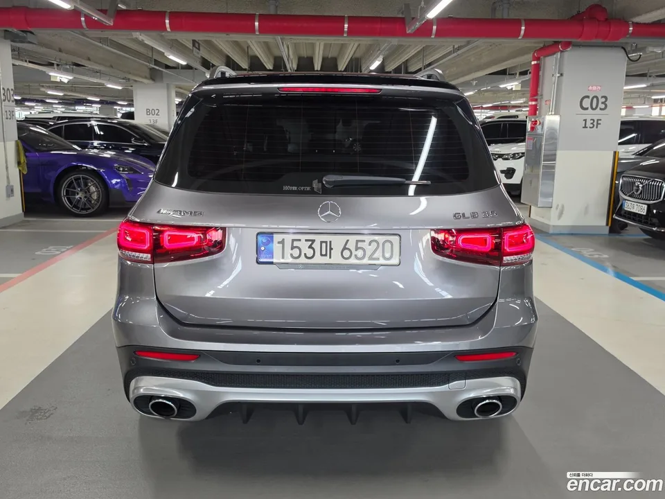 Mercedes-Benz GLB-Class AMG GLB35 4MATIC 2022 — thumbnail 2