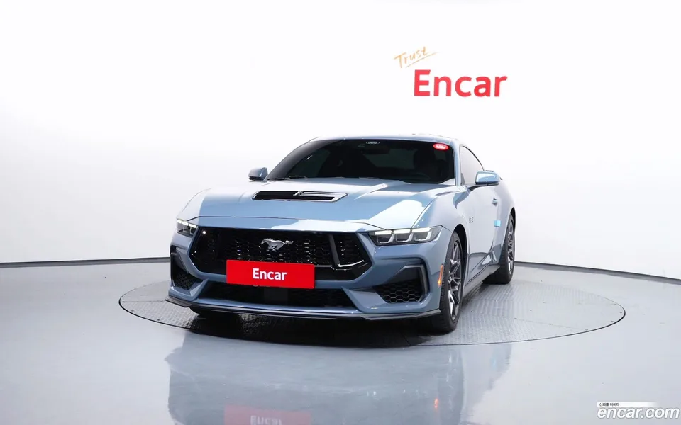 Ford Mustang 5.0 GT 2024 — thumbnail 3