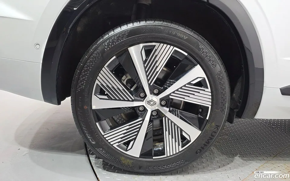 Renault Samsung Grand Koleos 2.0 2WD 2025 — thumbnail 5