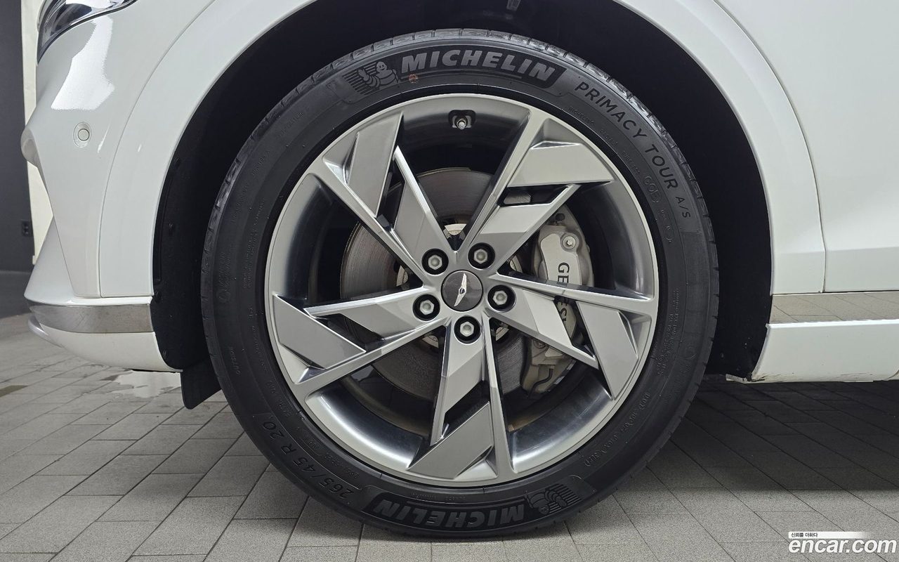 Genesis Electrified GV70 2022 — 2