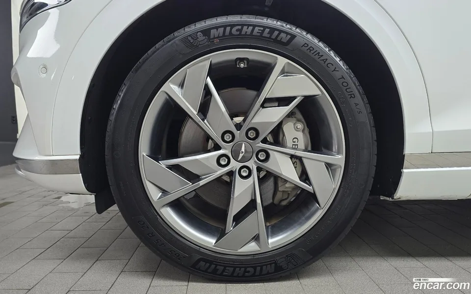 Genesis Electrified GV70 e-AWD 2022 — thumbnail 5