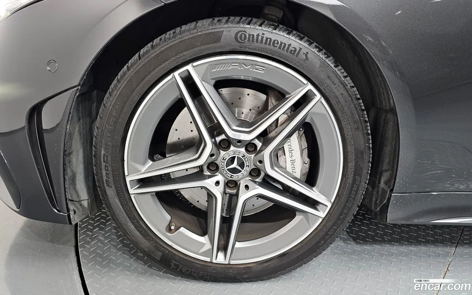 Mercedes-Benz CLS-Class CLS300d 4MATIC 2022 — thumbnail 2