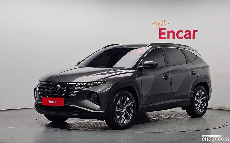 Hyundai Tucson Hybrid 2WD 2022 — photo 1, buy with delivery to Moscow