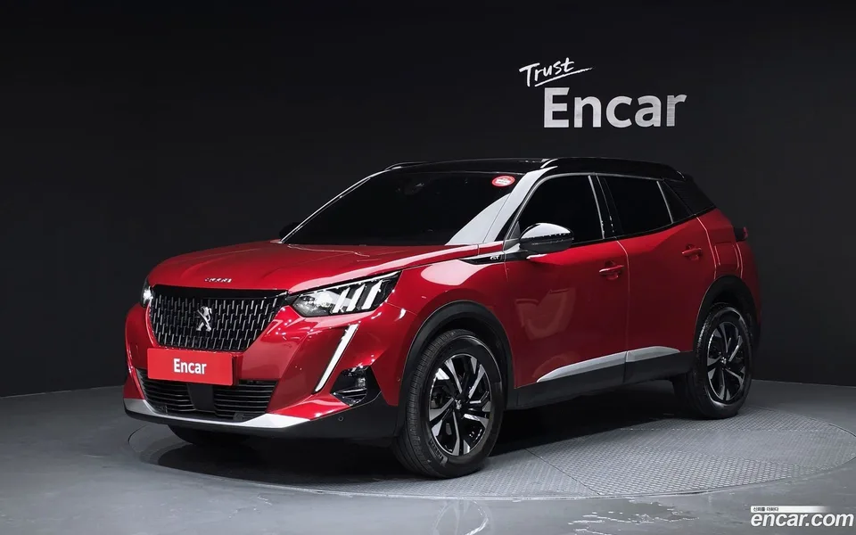 Peugeot 2008 1.5 BlueHDi GT 2022 — photo 1, buy with delivery to Moscow