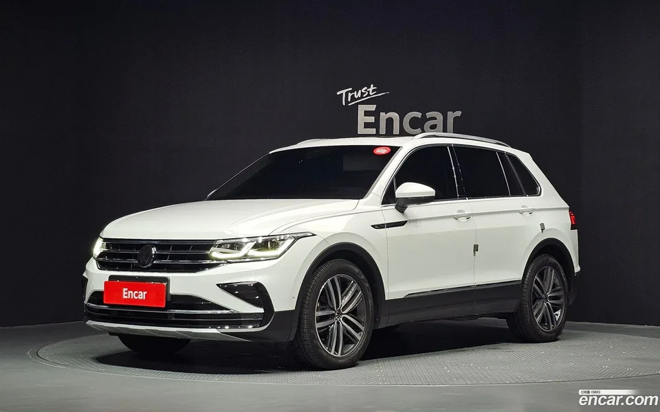 Volkswagen Tiguan 2.0 TDI 2024 — photo 1, buy with delivery to Moscow