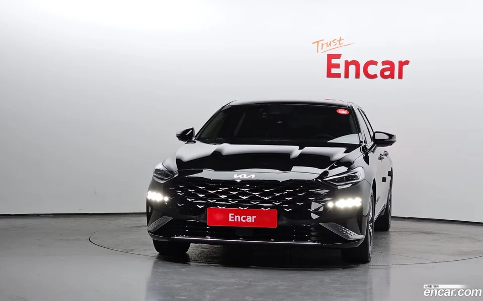 Kia K8 Hybrid 2022 — thumbnail 3