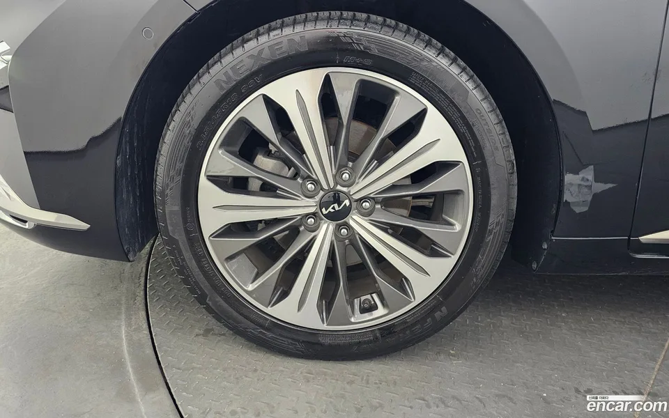 Kia K8 Hybrid 2022 — thumbnail 5