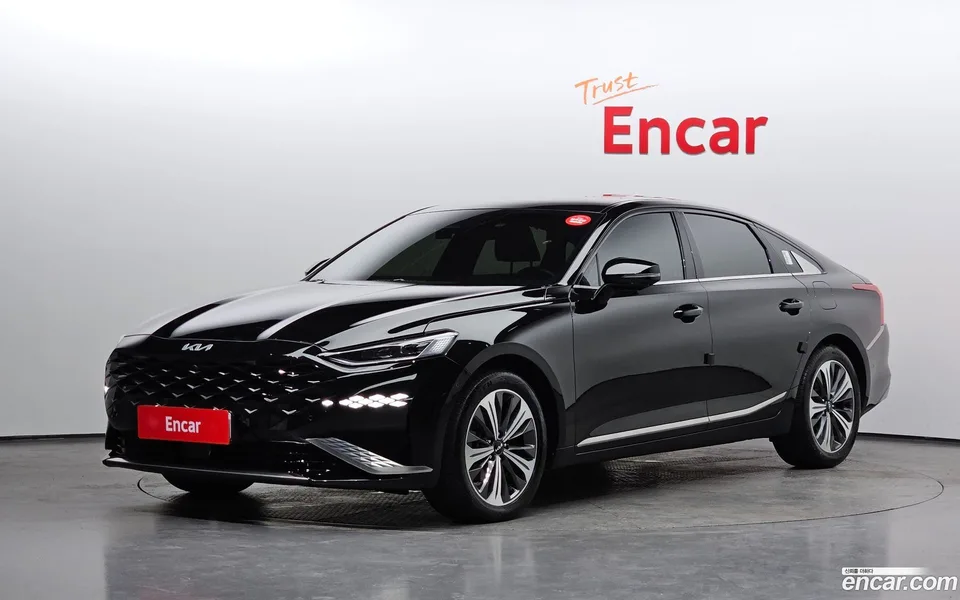 Kia K8 Hybrid 2022 — фото 1, купить с доставкой в Москву