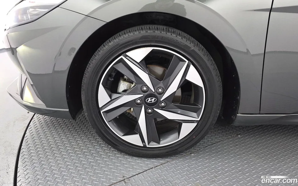 Hyundai Avante 1.6 2022 — thumbnail 2