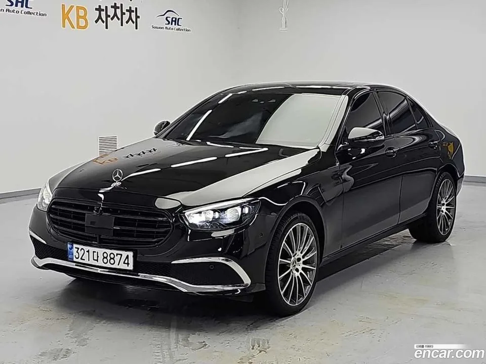 Mercedes-Benz E-Class E220d 4MATIC 2023 — photo 1, buy with delivery to Moscow