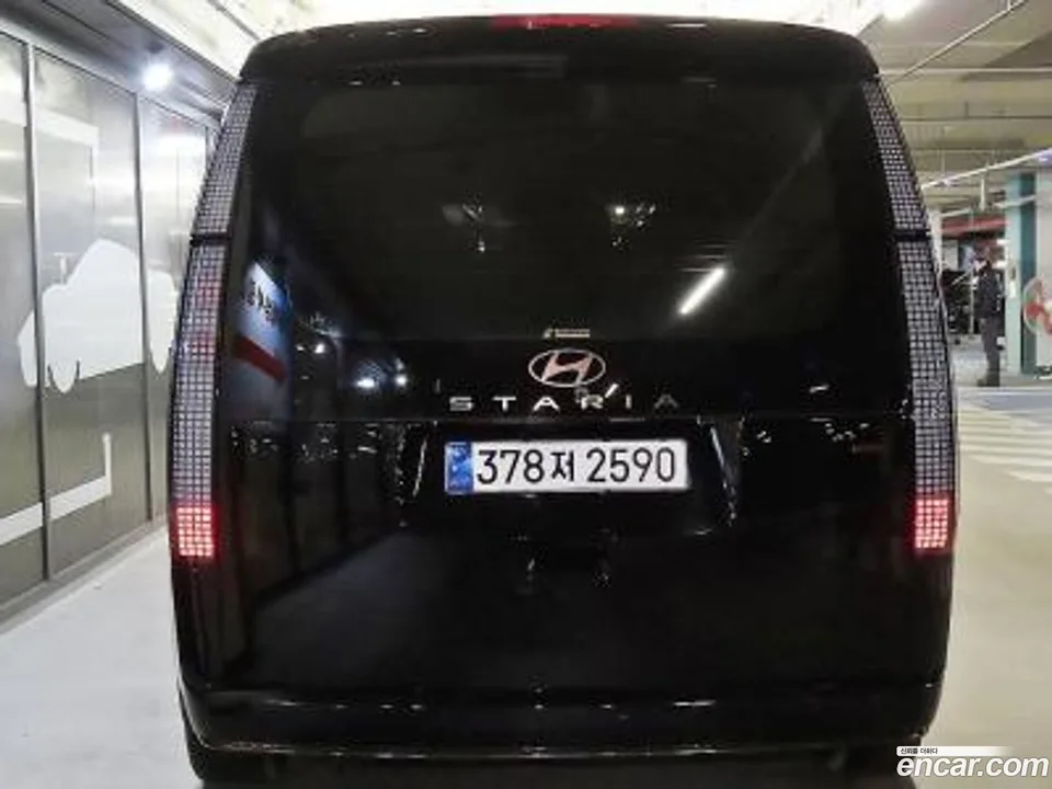 Hyundai Staria 4WD 9 2025 — thumbnail 5