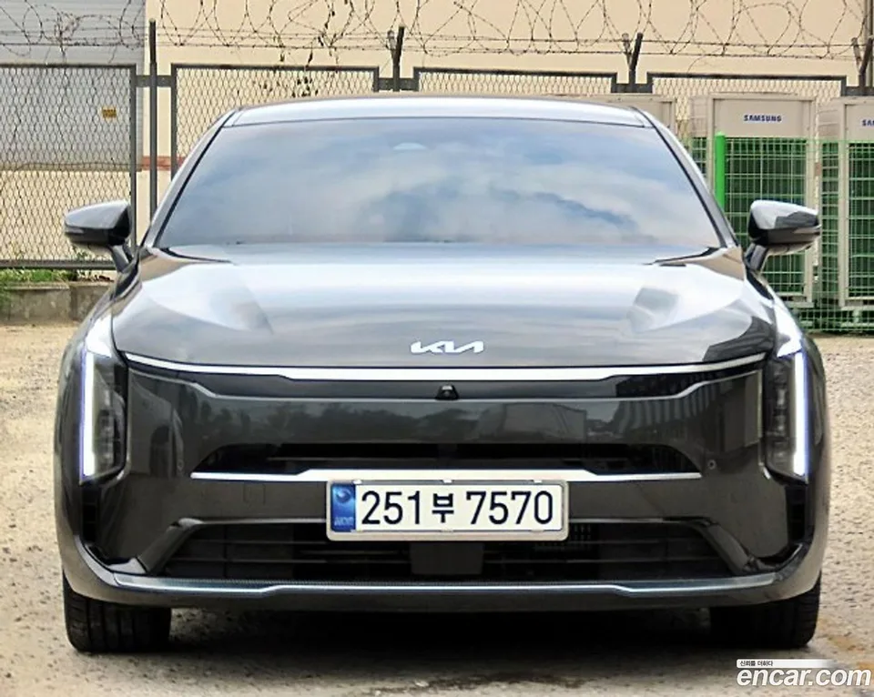 Kia K8 Hybrid 2025 — thumbnail 4