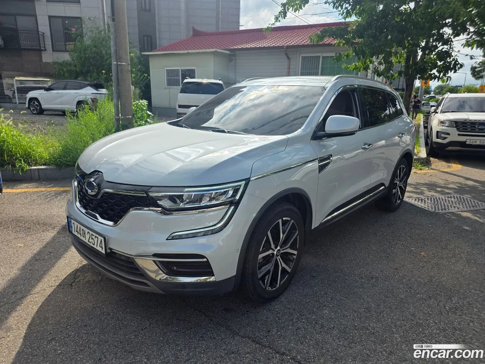 Renault Samsung QM6 2.0 GDe RE 2WD 2022 — photo 1, buy with delivery to Moscow