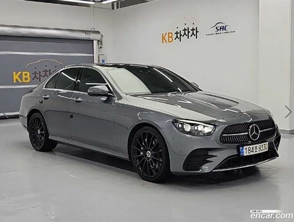 Mercedes-Benz E-Class E350 4MATIC AMG Line 2022 — thumbnail 4