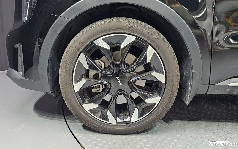 Kia Sorento 2.2 4WD 2023 — thumbnail 2