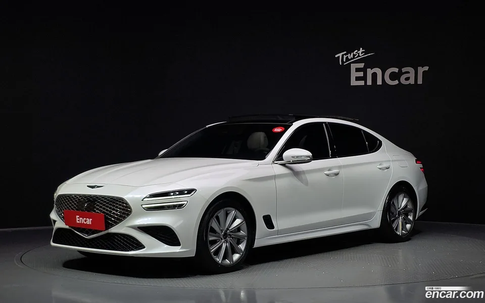 Genesis G70 2.5T 2WD 2024 — photo 1, buy with delivery to Moscow