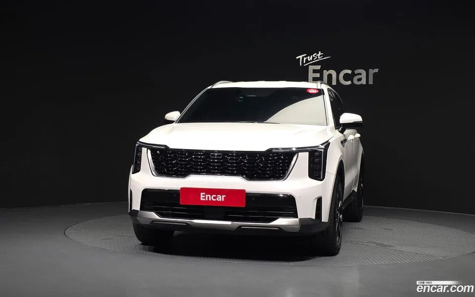 Kia Sorento 2.5T 2WD 2023 — thumbnail 3