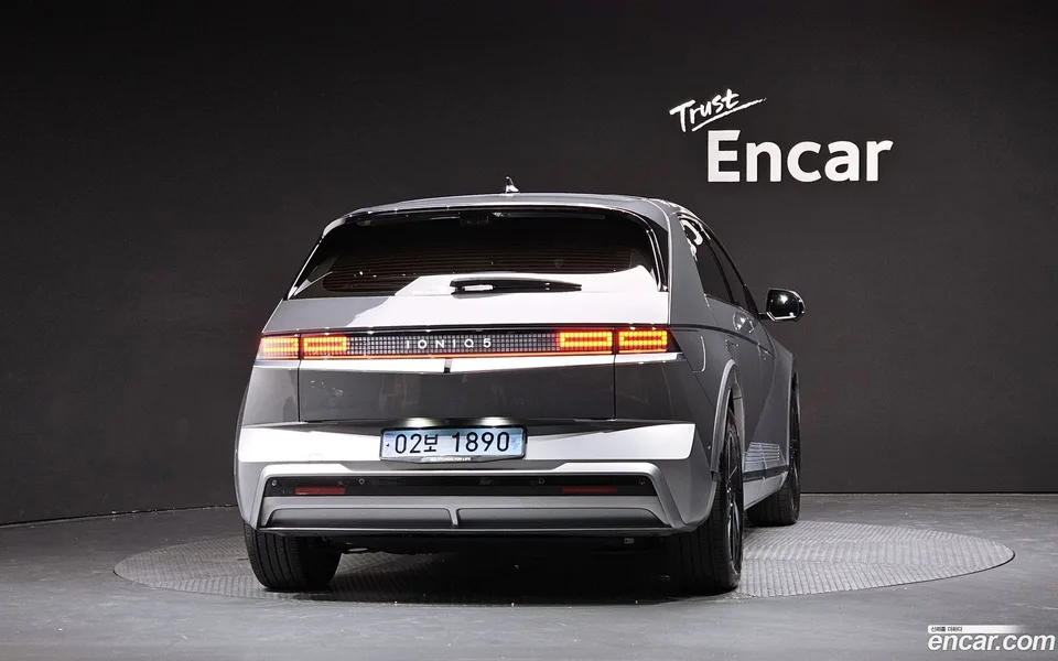 Hyundai Ioniq 5 2024 — thumbnail 4
