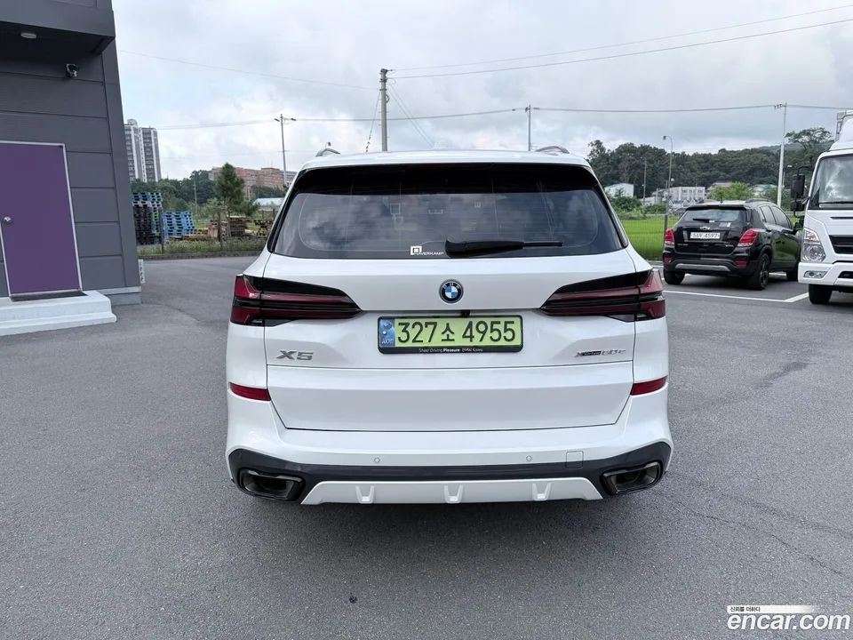 BMW X5 xDrive 50e M 2024 — thumbnail 4