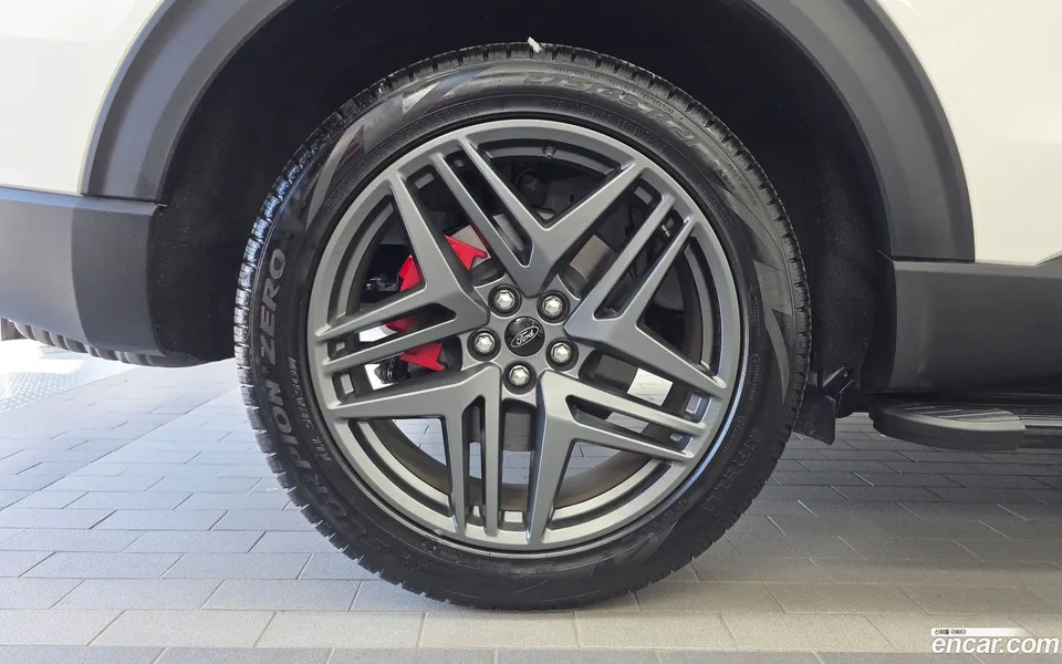 Ford Explorer 2.3 ST- 4WD 2025 — thumbnail 2