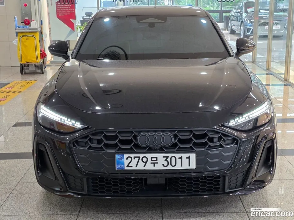 Audi A5 45 TFSI S Line 2025 — thumbnail 3