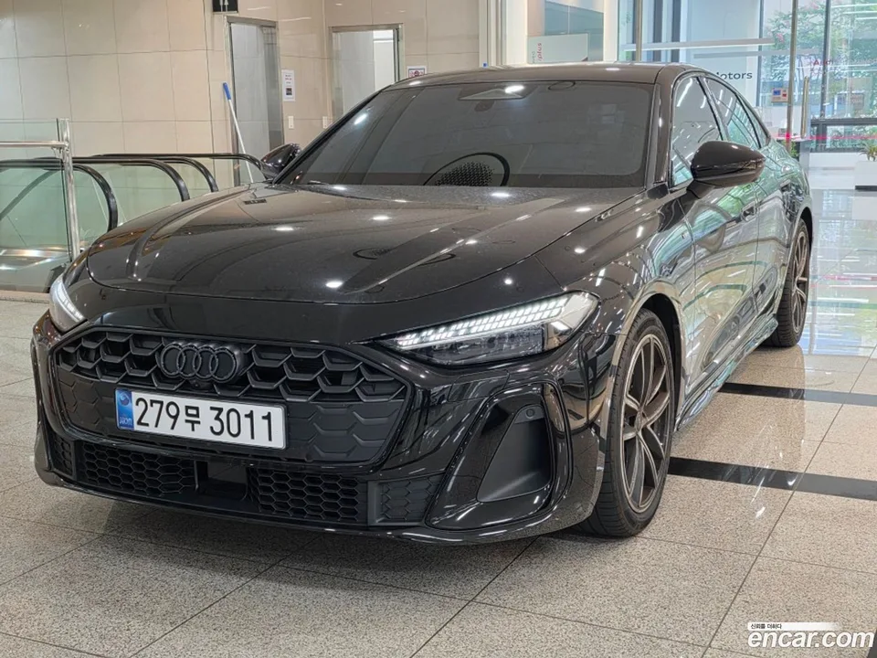 Audi A5 45 TFSI S Line 2025 — photo 1, buy with delivery to Moscow