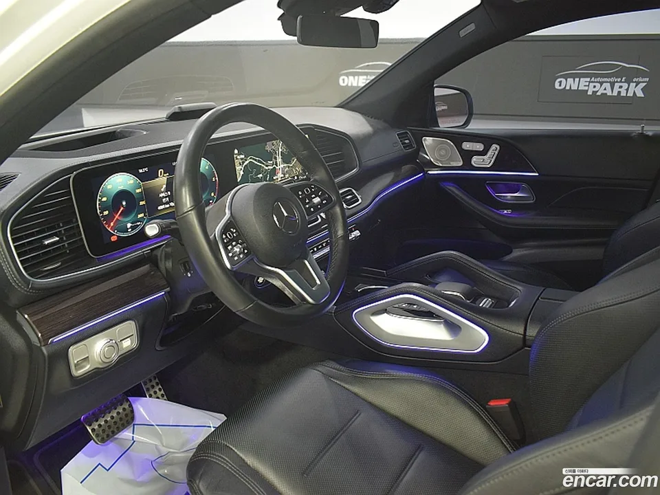 Mercedes-Benz GLE-Class GLE400d 4MATIC 2022 — thumbnail 4
