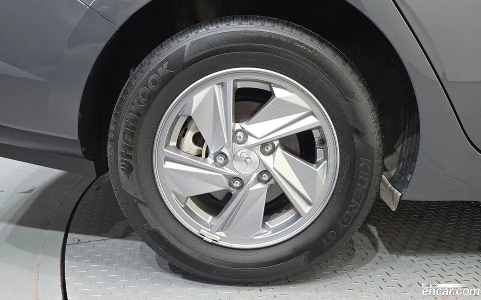 Hyundai Avante CN7 1.6 2023 — thumbnail 5