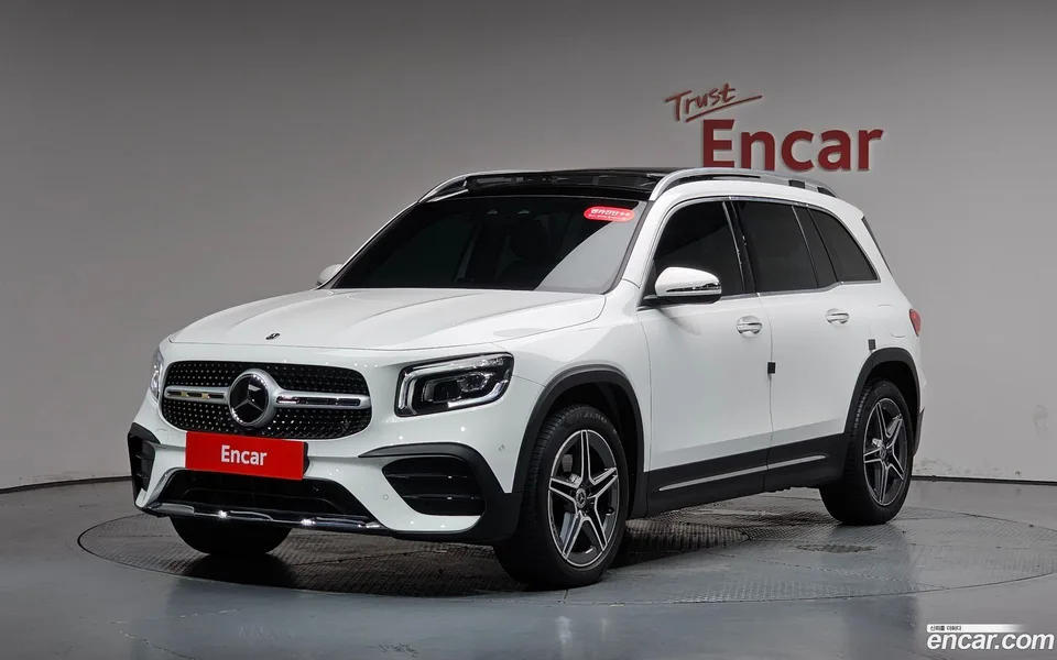 Mercedes-Benz GLB-Class GLB250 4MATIC 2023 — photo 1, buy with delivery to Moscow