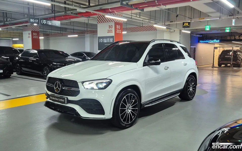 Mercedes-Benz GLE-Class GLE450 4MATIC 2022 — photo 1, buy with delivery to Moscow