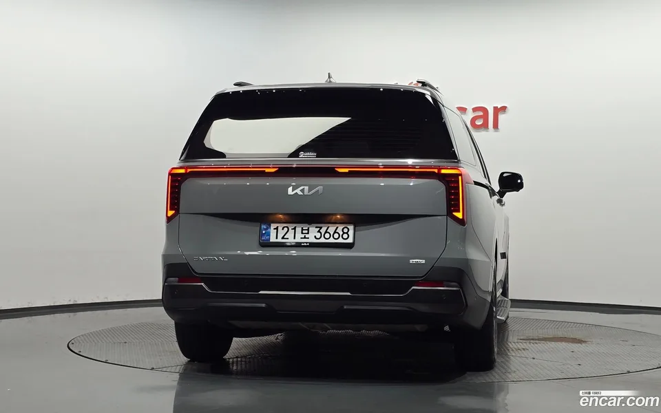 Kia Carnival HEV 7 2025 — thumbnail 4