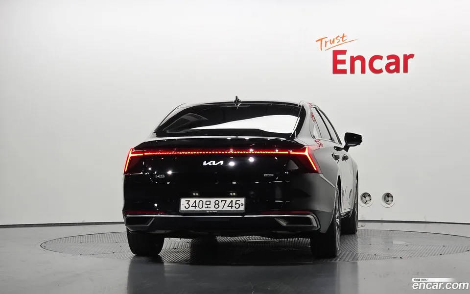 Kia K8 Hybrid 2023 — thumbnail 4
