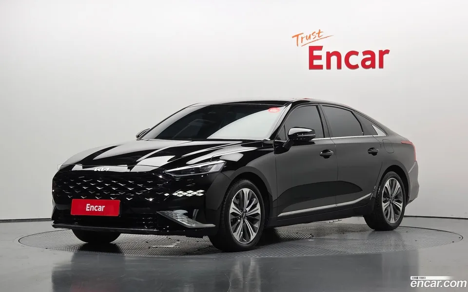 Kia K8 Hybrid 2023 — photo 1, buy with delivery to Moscow