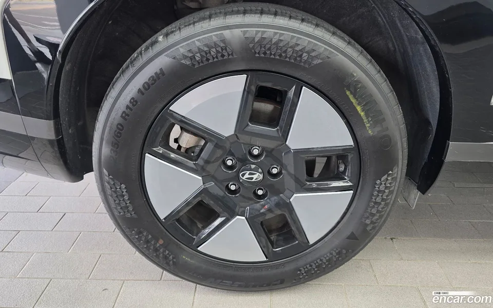 Hyundai SantaFe HEV 1.6 2WD 2024 — thumbnail 2