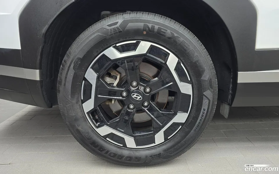 Hyundai SantaFe 2.5T 2WD 2023 — thumbnail 5