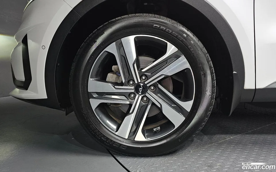 Kia Sorento HEV 1.6 4WD 2023 — thumbnail 2