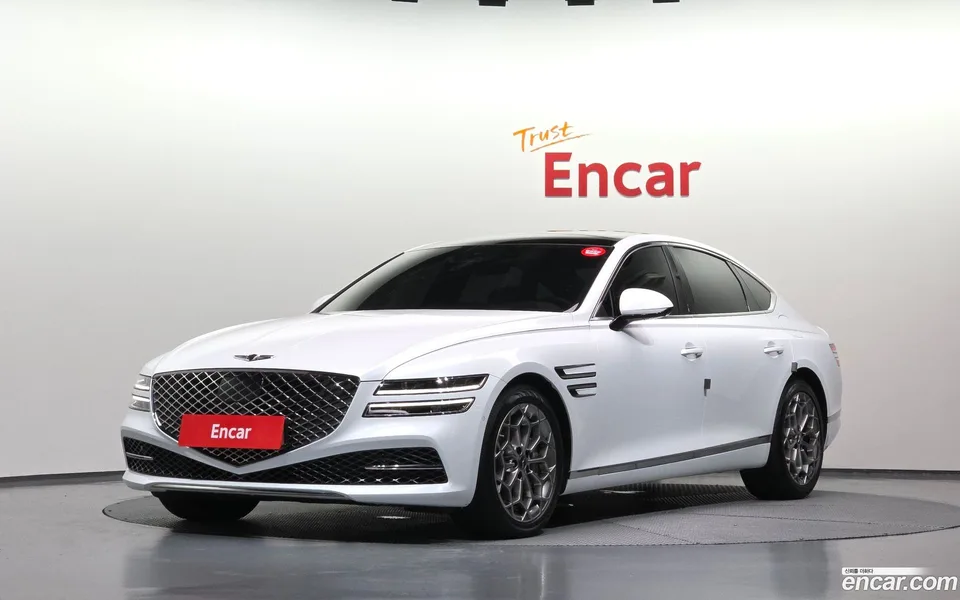 Genesis G80 2.5 2WD 2022 — photo 1, buy with delivery to Moscow