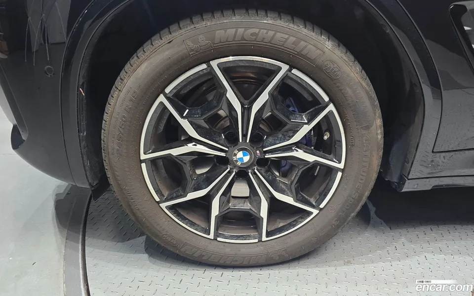BMW X3 xDrive 20i M 2024 — thumbnail 5