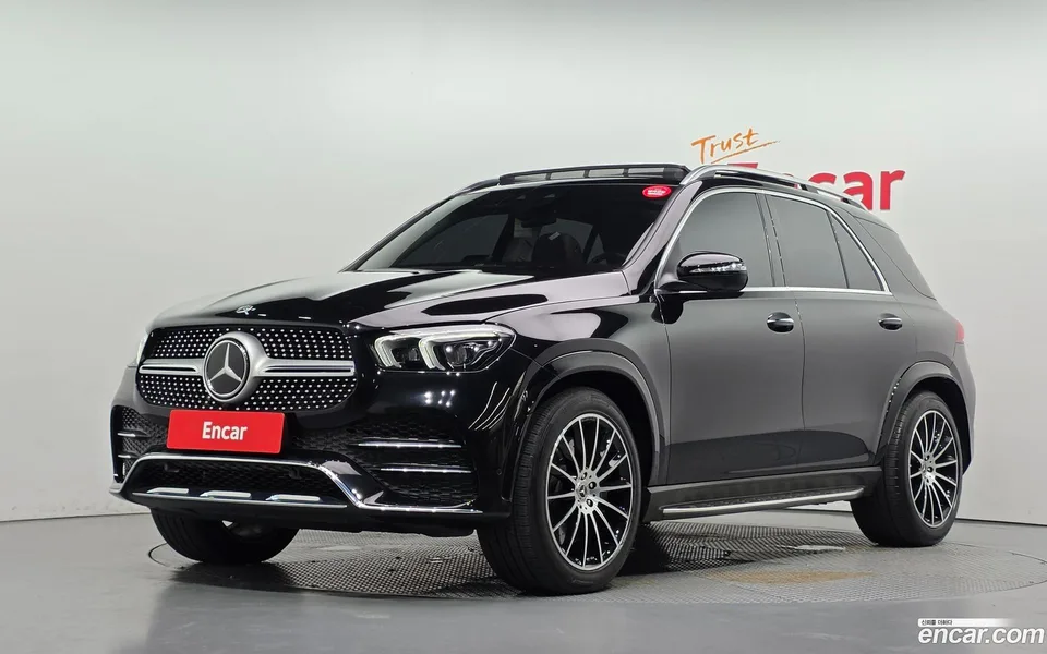Mercedes-Benz GLE-Class GLE450 4MATIC 2023 — photo 1, buy with delivery to Moscow