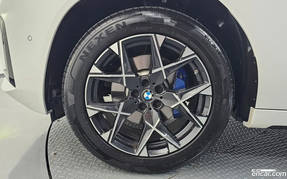 BMW X3 xDrive 20 M 2025 — thumbnail 2