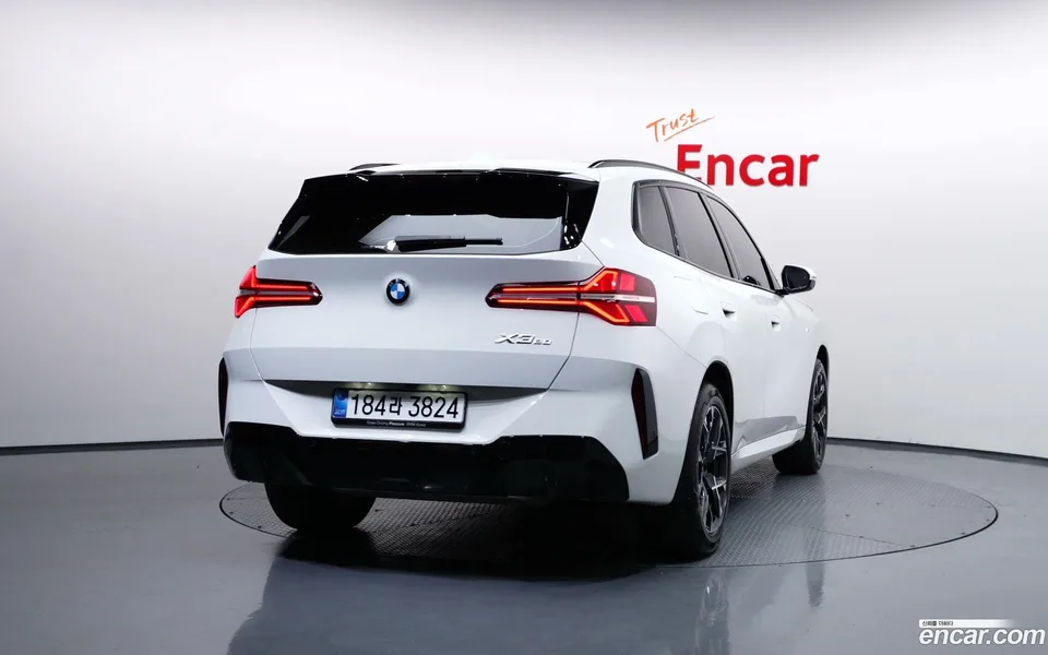 BMW X3 xDrive 20 M 2025 — thumbnail 4