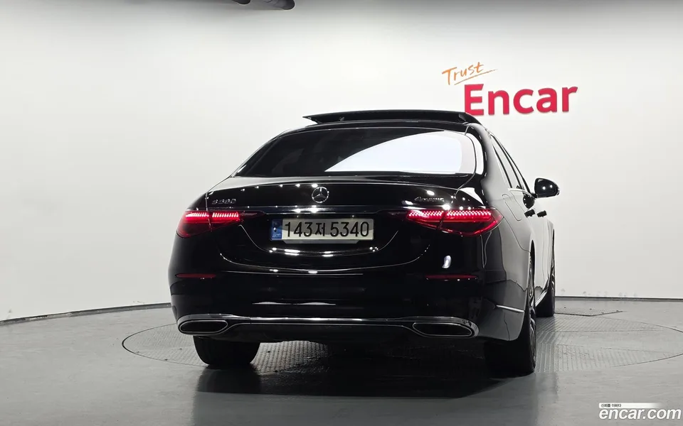 Mercedes-Benz S-Class S580L 4MATIC 2022 — thumbnail 4
