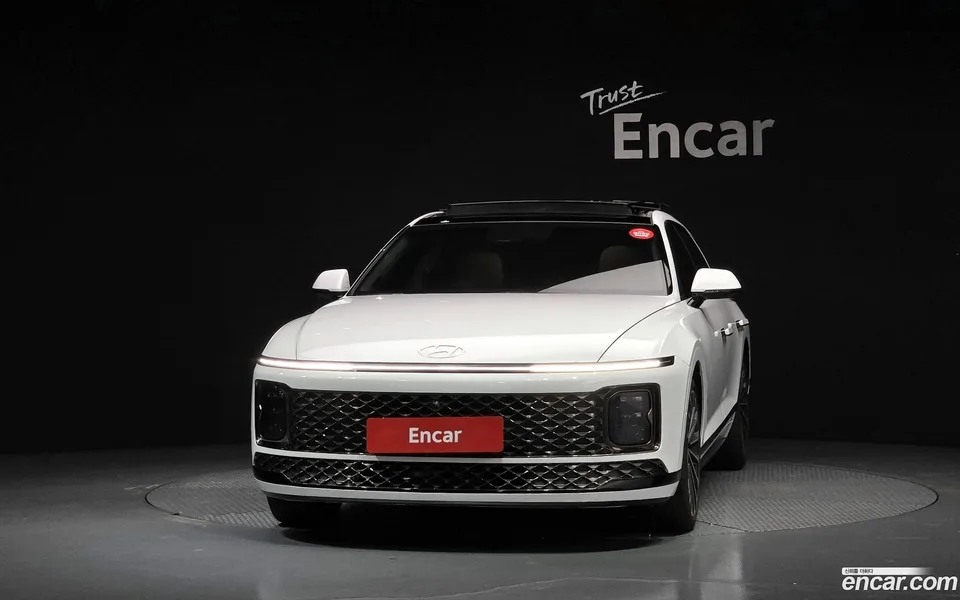 Hyundai Grandeur Hybrid 2024 — thumbnail 3