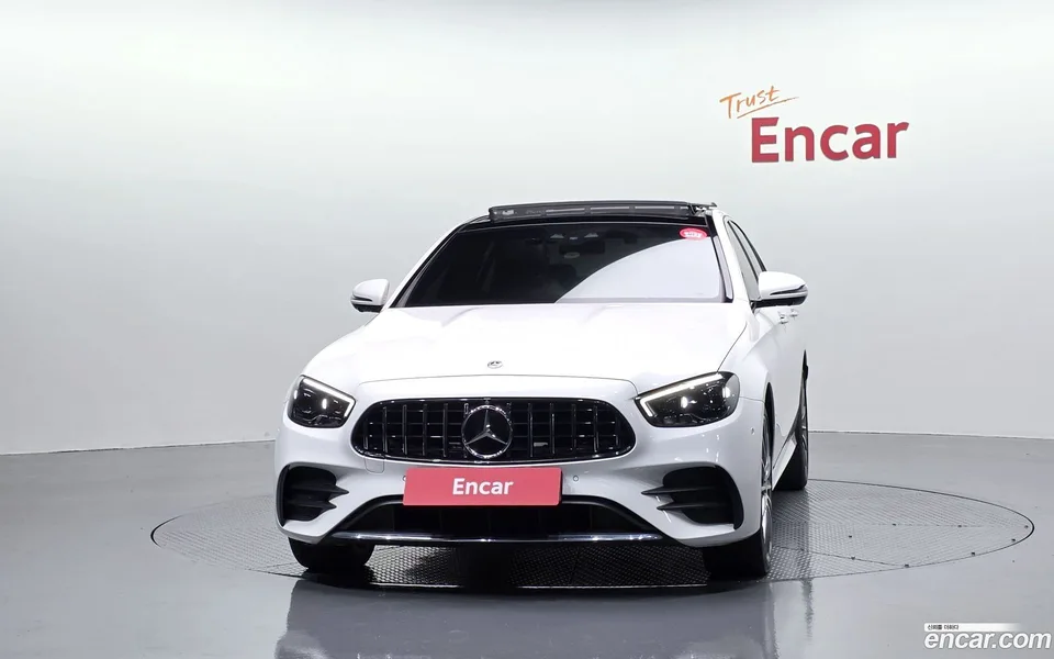 Mercedes-Benz E-Class E350 4MATIC AMG Line 2022 — thumbnail 3