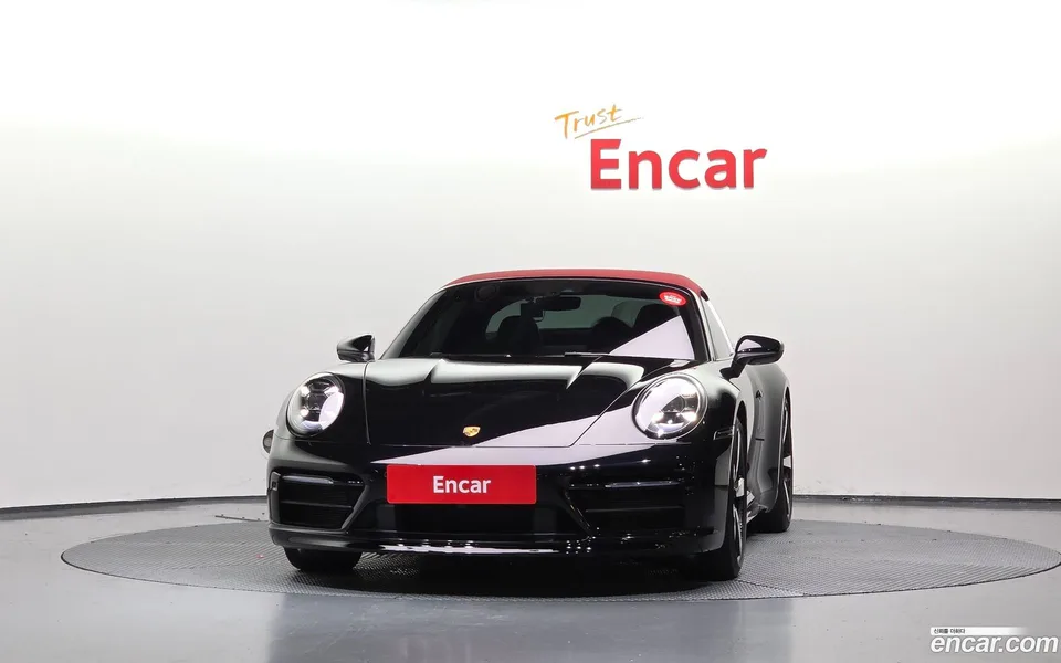 Porsche 911 (992) 4 2024 — thumbnail 3