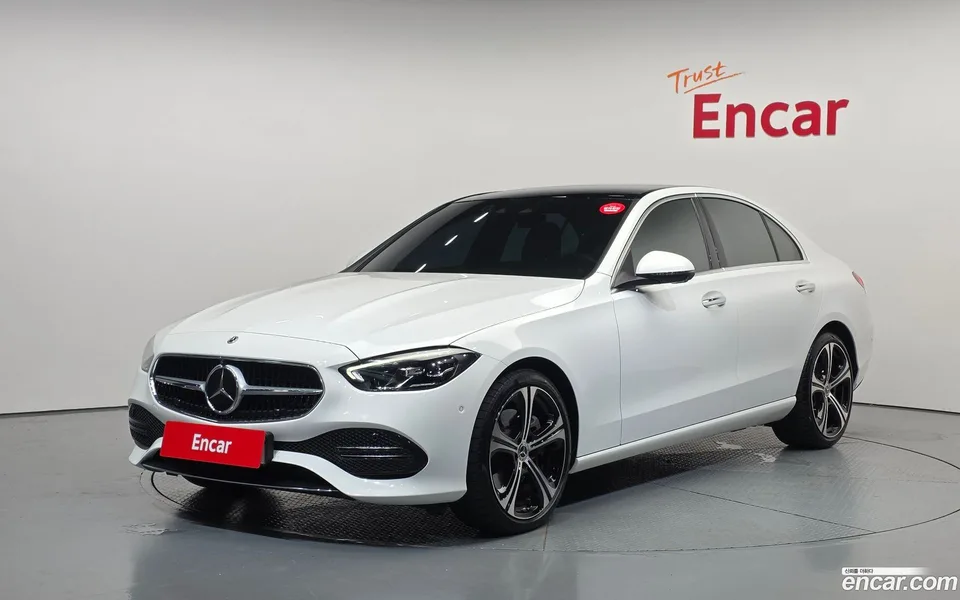 Mercedes-Benz C-Class C300 4MATIC 2023 — photo 1, buy with delivery to Moscow