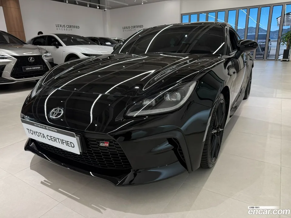 Toyota GR86 2.4 2025 — photo 1, buy with delivery to Moscow