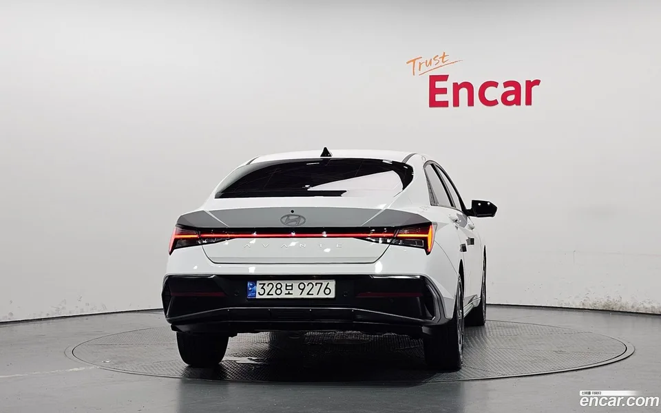 Hyundai Avante CN7 1.6 2023 — thumbnail 4