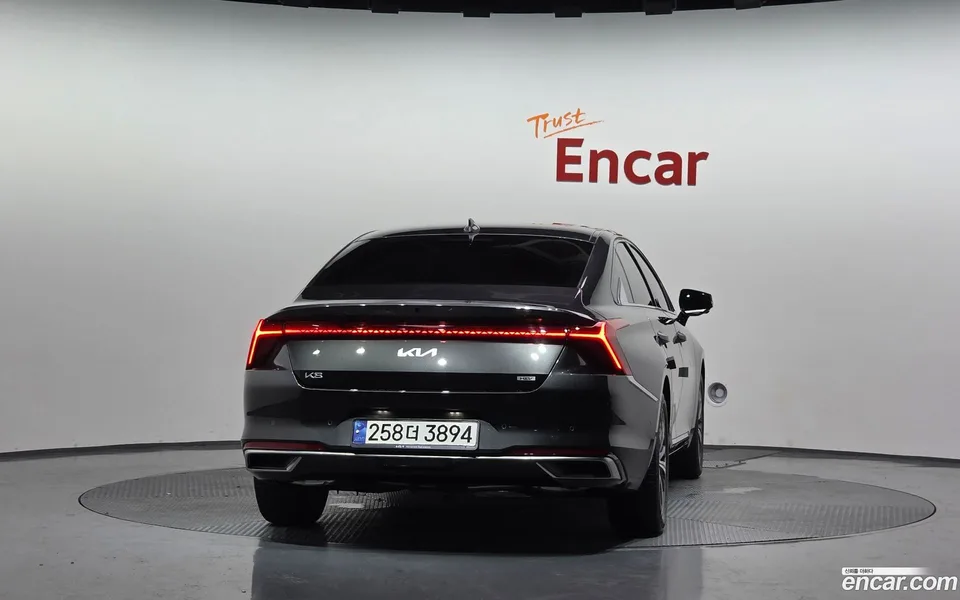 Kia K8 Hybrid 2024 — thumbnail 4