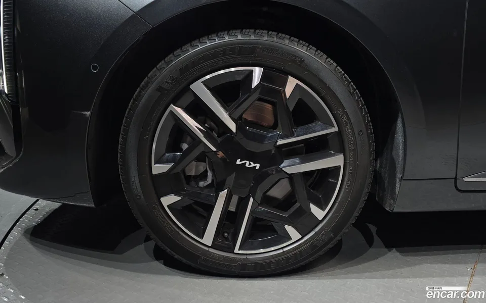 Kia K8 2.5 2WD 2024 — thumbnail 5